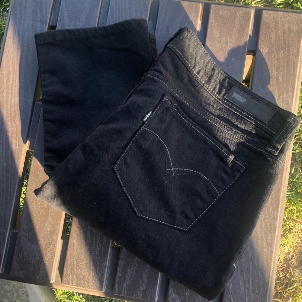 Levi’s Demi Curve Low-Rise Skinny Denim